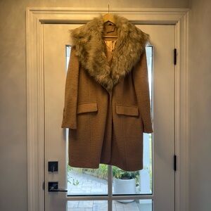Camel Wool Blend Coat w/ Faux Fur Collar – Size XL